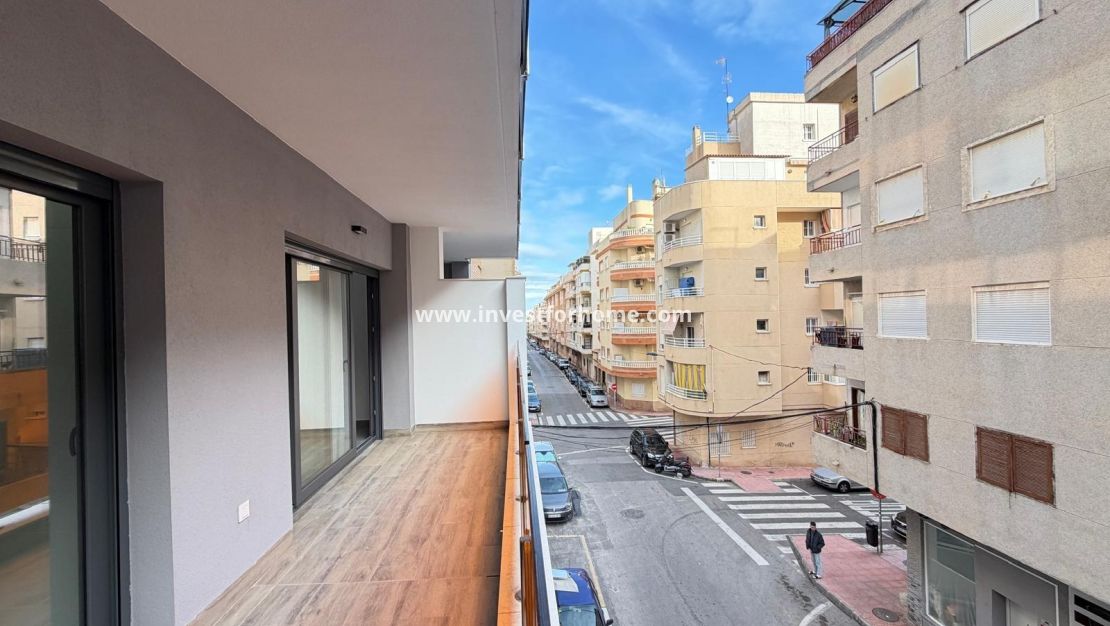 Verkoop - Appartement - Torrevieja - Centro