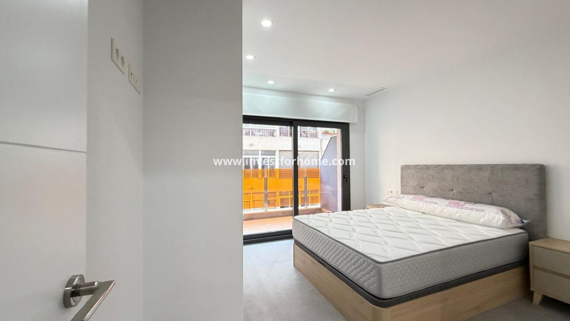 Verkoop - Appartement - Torrevieja - Centro