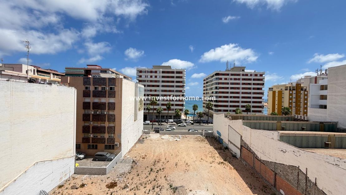 Verkoop - Appartement - Torrevieja - Centro