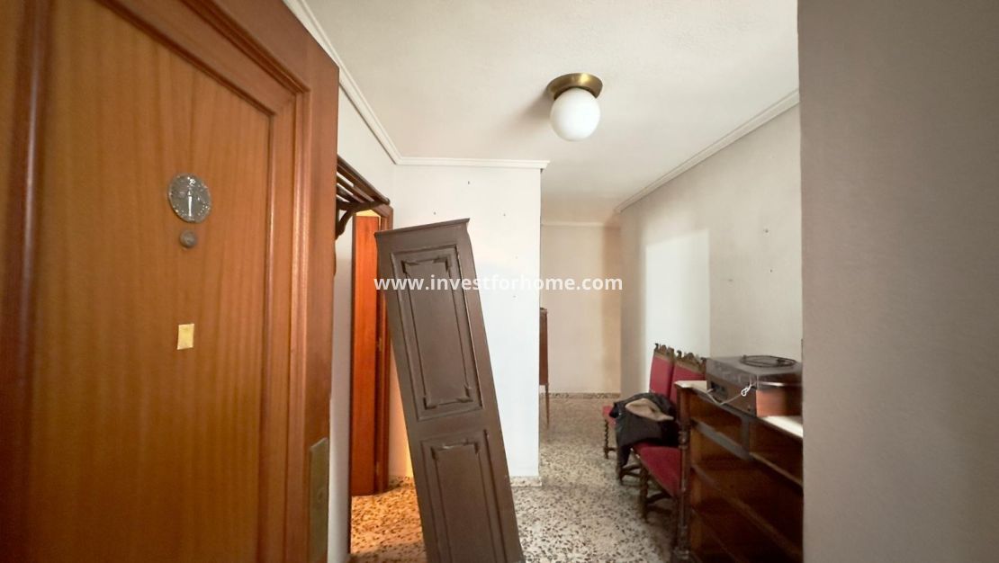 Verkoop - Appartement - Torrevieja - Centro