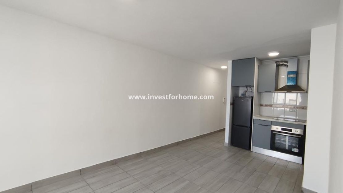 Verkoop - Appartement - Torrevieja - Centro