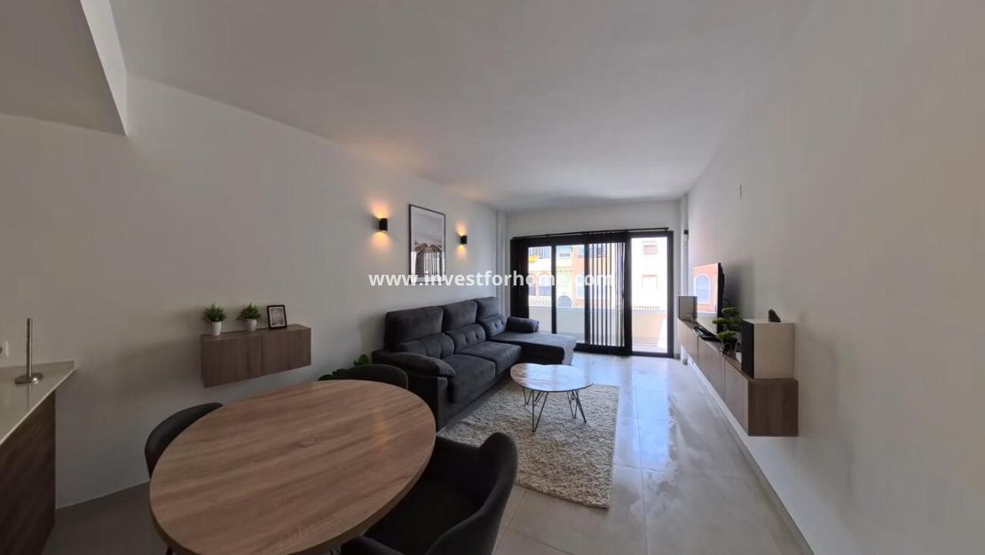 Verkoop - Appartement - Torrevieja - Centro