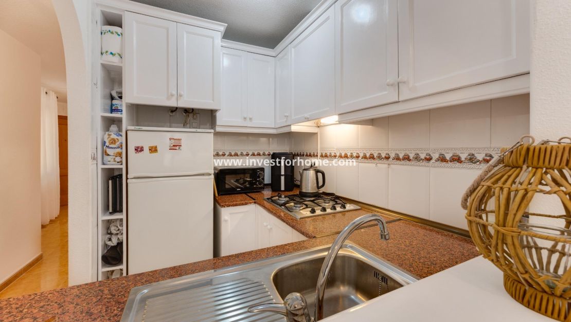 Verkoop - Appartement - Torrevieja - Centro