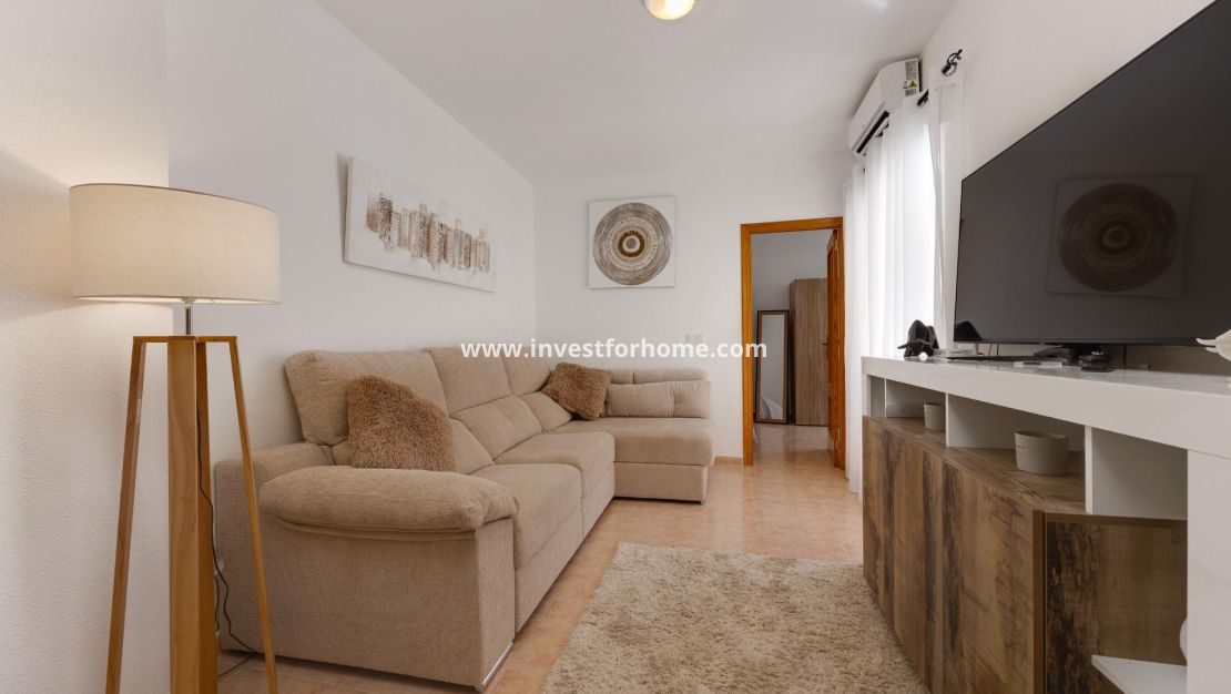 Verkoop - Appartement - Torrevieja - Centro