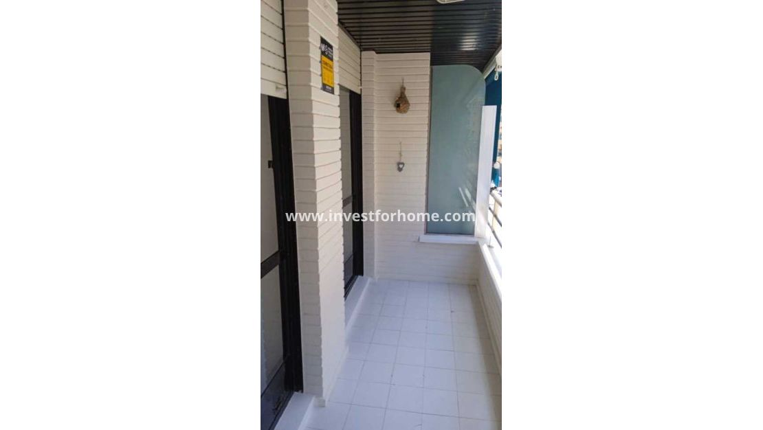 Verkoop - Appartement - Torrevieja - Centro