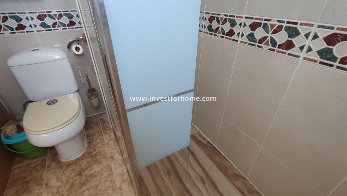 Verkoop - Appartement - Torrevieja - Centro