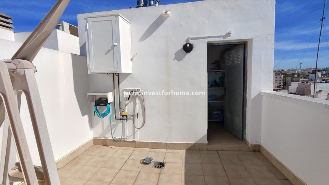 Verkoop - Appartement - Torrevieja - Centro