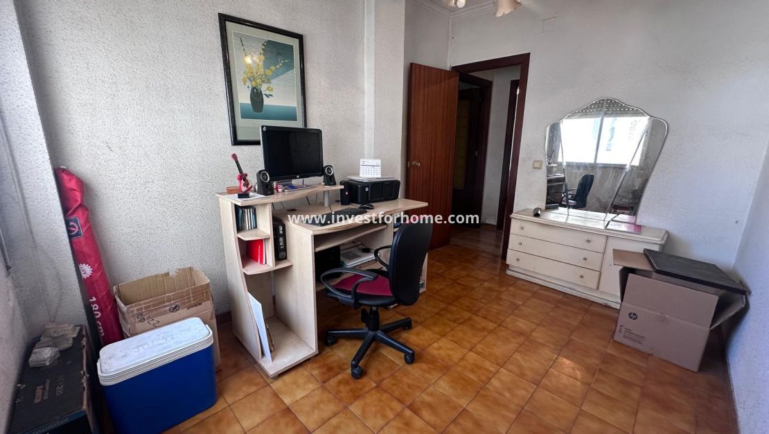 Verkoop - Appartement - Torrevieja - Centro