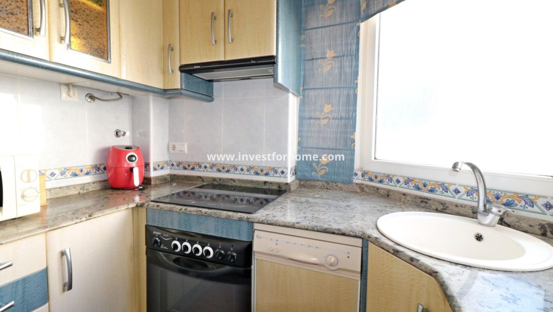 Verkoop - Appartement - Torrevieja - Centro