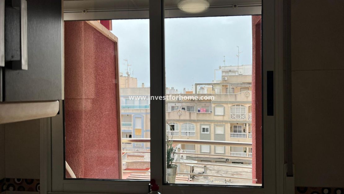 Verkoop - Appartement - Torrevieja - Centro