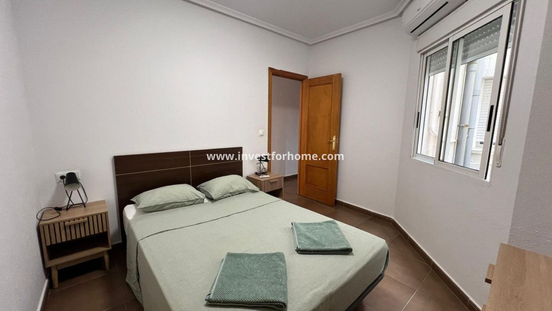 Verkoop - Appartement - Torrevieja - Centro