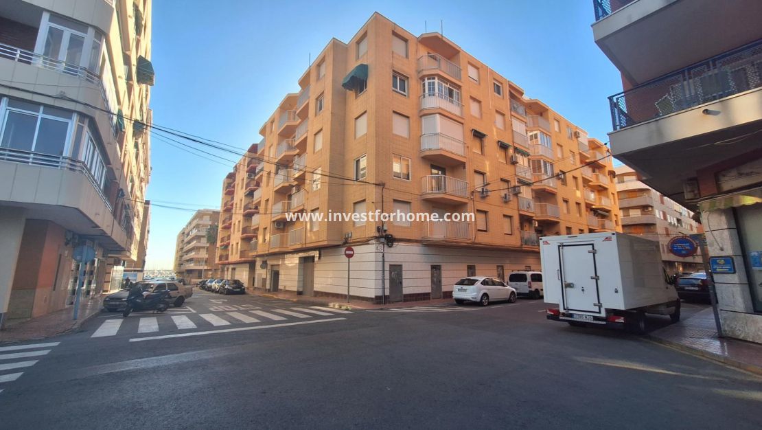 Verkoop - Appartement - Torrevieja - Centro