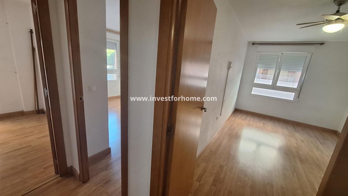 Verkoop - Appartement - Torrevieja - Centro