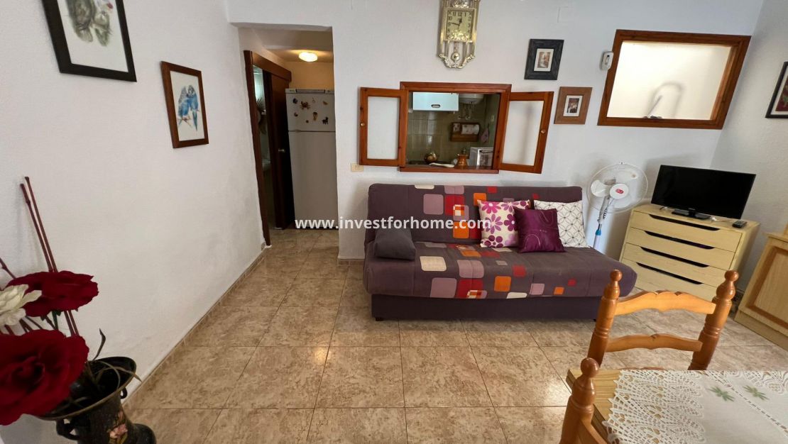 Verkoop - Appartement - Torrevieja - Centro