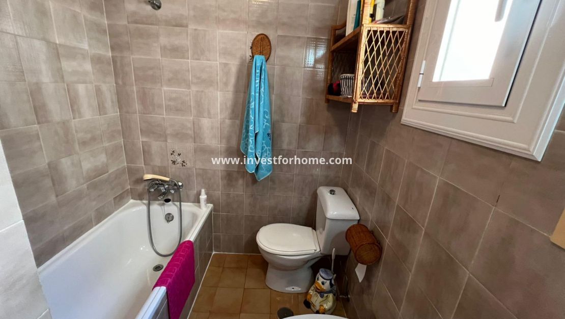 Verkoop - Appartement - Torrevieja - Centro