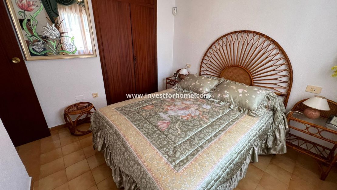 Verkoop - Appartement - Torrevieja - Centro