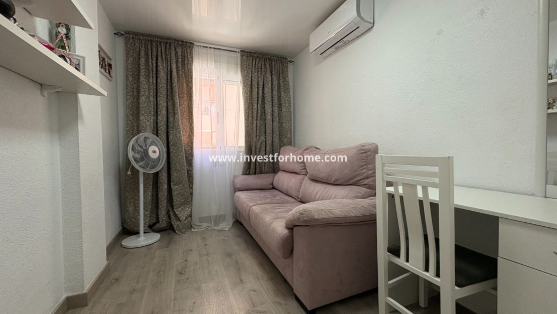 Verkoop - Appartement - Torrevieja - Costa Blanca