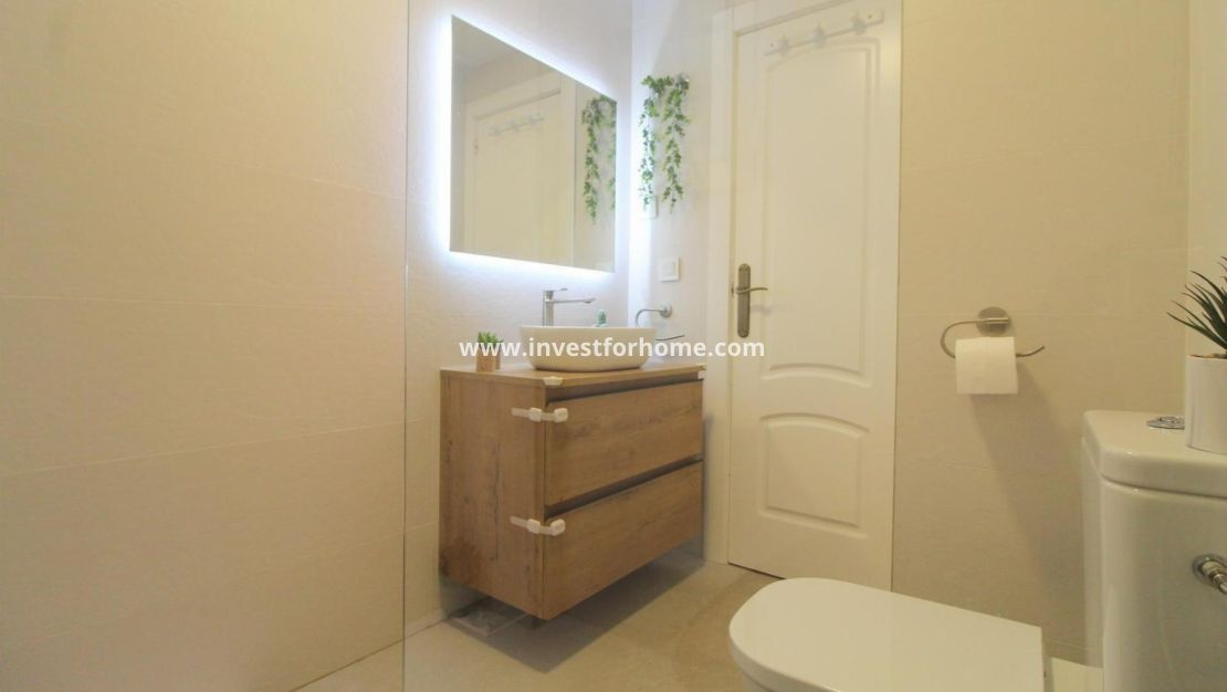 Verkoop - Appartement - Torrevieja - Costa Blanca