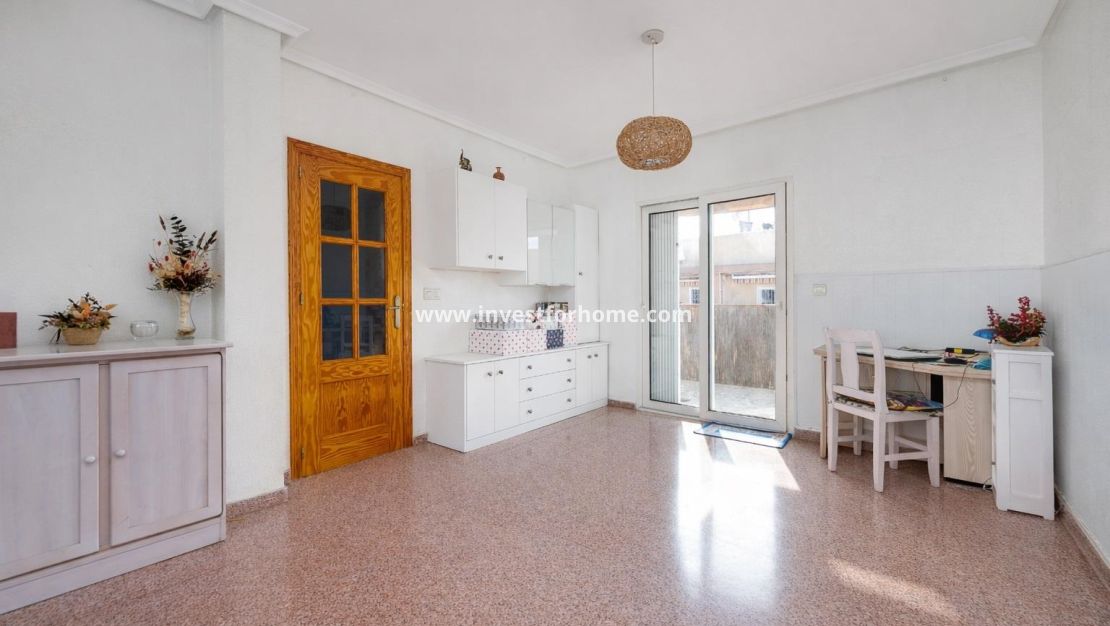 Verkoop - Appartement - Torrevieja - Costa Blanca