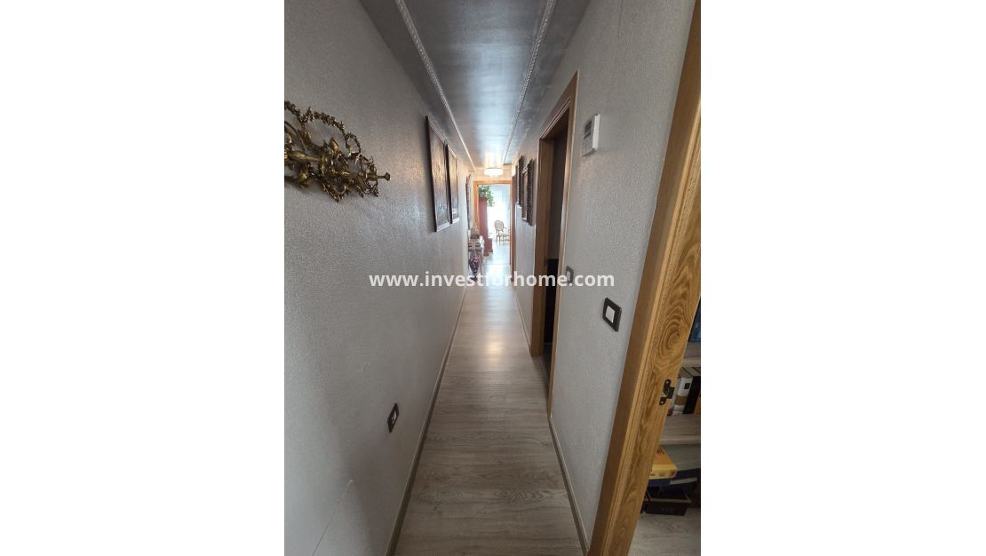 Verkoop - Appartement - Torrevieja - Costa Blanca
