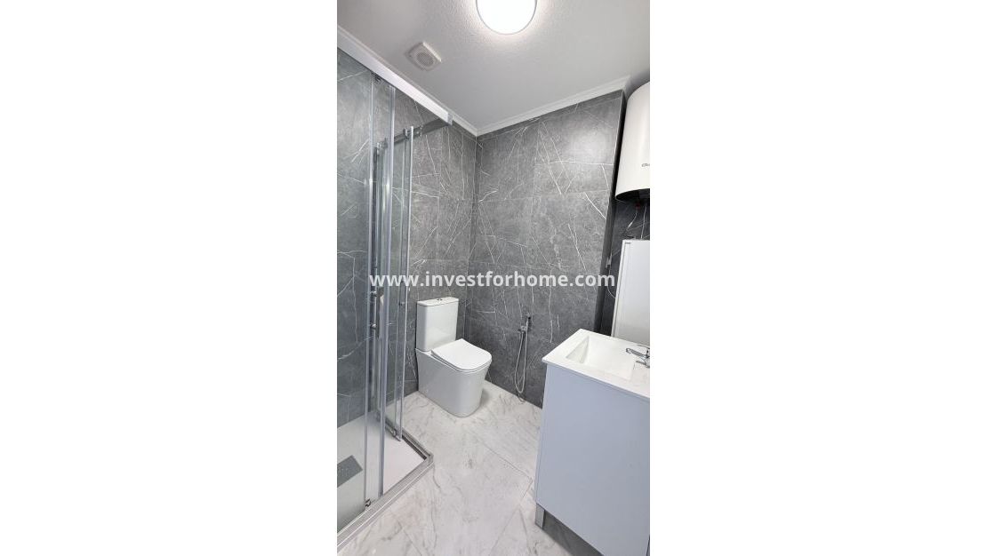 Verkoop - Appartement - Torrevieja - Costa Blanca