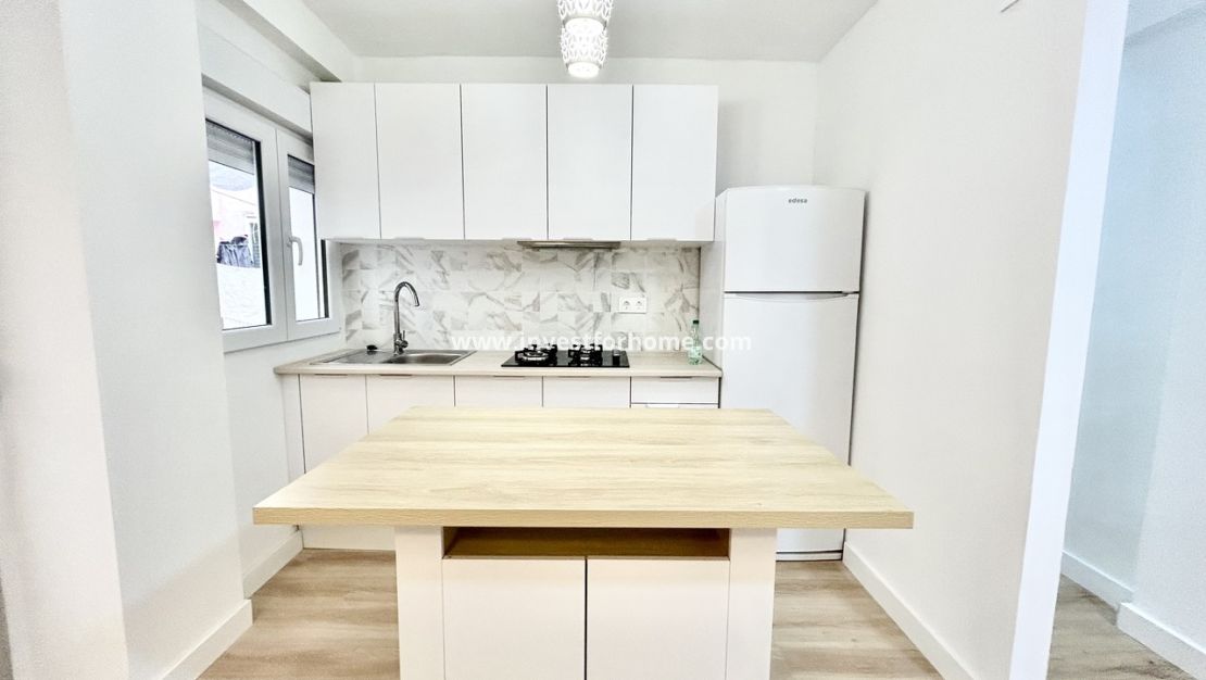 Verkoop - Appartement - Torrevieja - Costa Blanca
