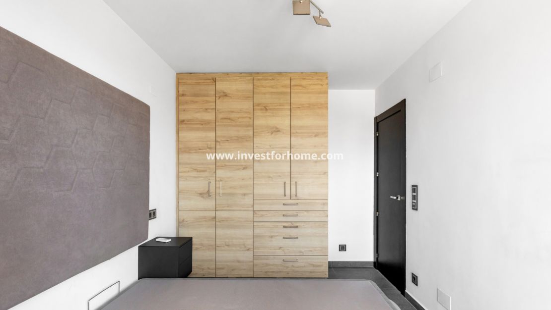 Verkoop - Appartement - Torrevieja - Costa Blanca