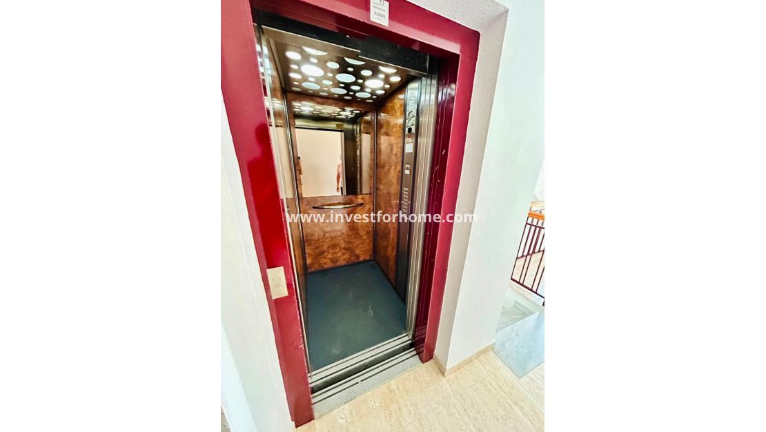 Verkoop - Appartement - Torrevieja - Costa Blanca