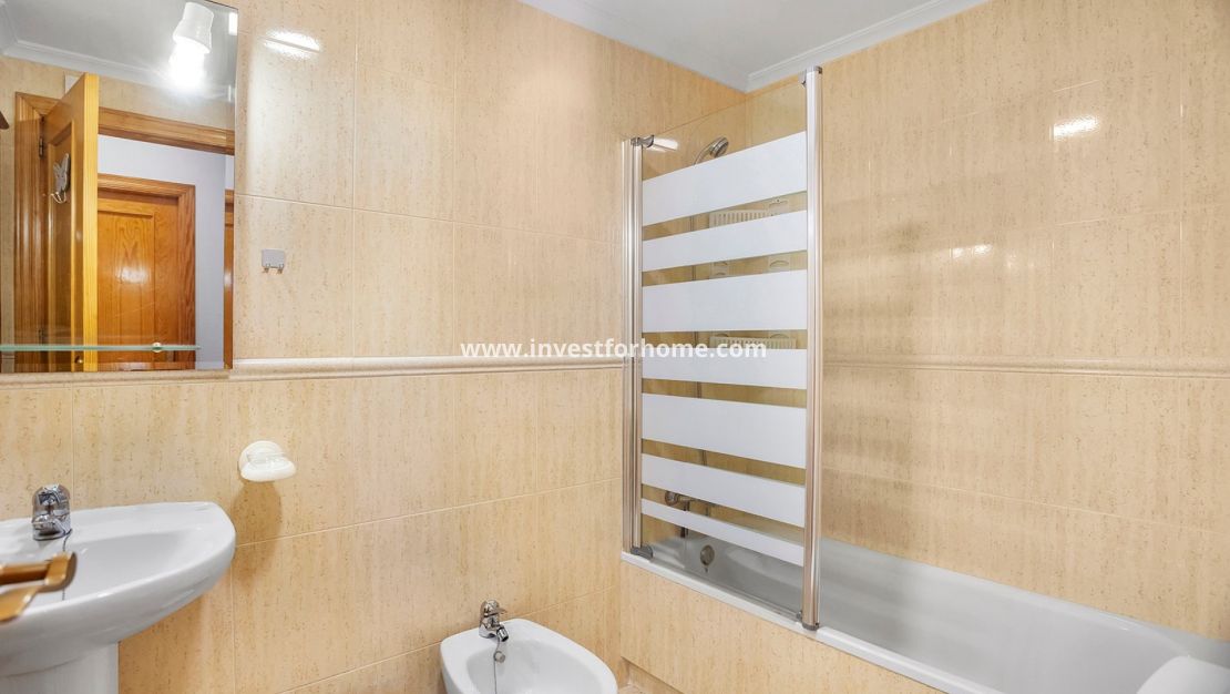 Verkoop - Appartement - Torrevieja - Costa Blanca