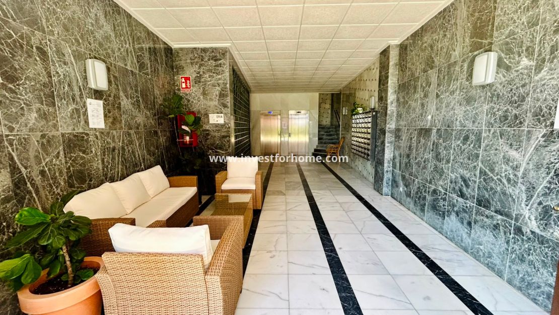 Verkoop - Appartement - Torrevieja - Costa Blanca