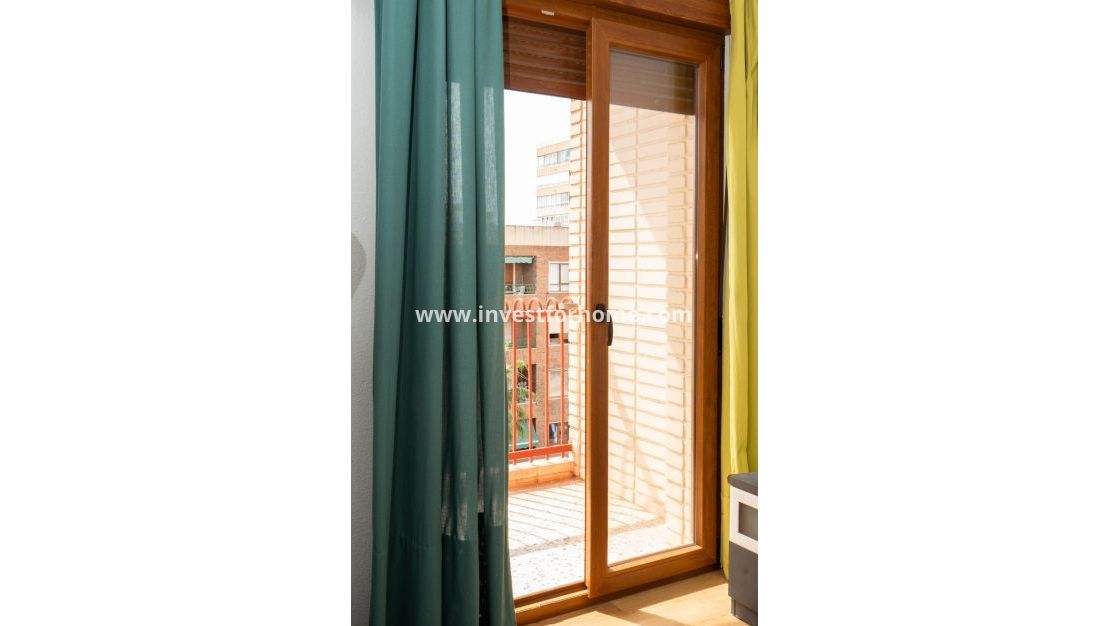 Verkoop - Appartement - Torrevieja - El Acequión - Los Náufragos