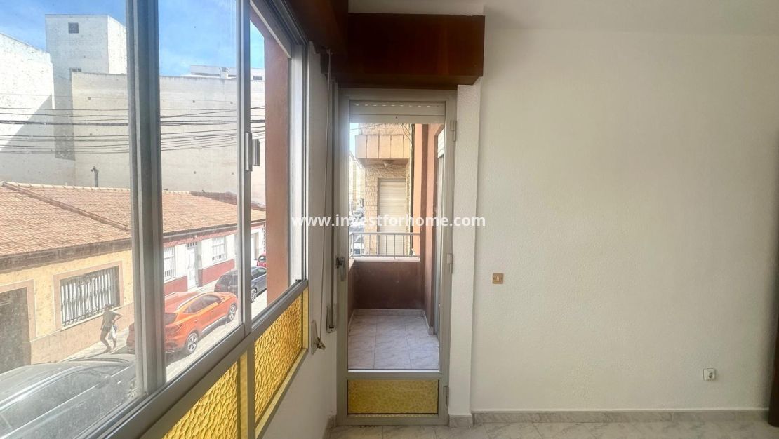 Verkoop - Appartement - Torrevieja - Estacion De Autobuses