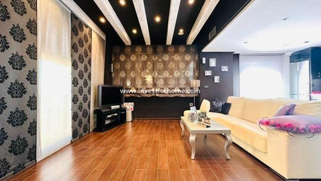 Verkoop - Appartement - Torrevieja - Estacion De Autobuses