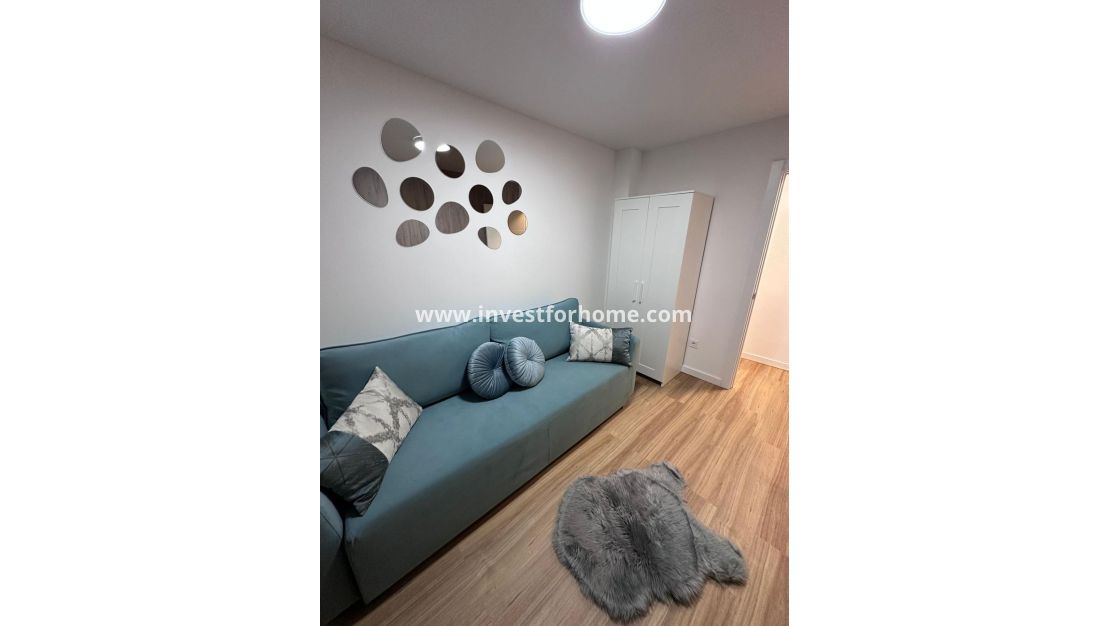 Verkoop - Appartement - Torrevieja - Estacion De Autobuses