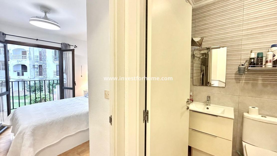 Verkoop - Appartement - Torrevieja - Estacion De Autobuses