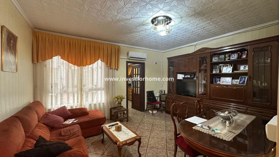 Verkoop - Appartement - Torrevieja - Estacion De Autobuses