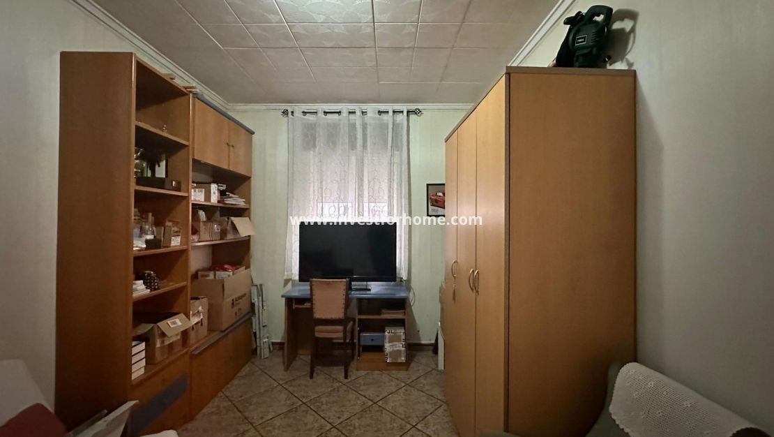 Verkoop - Appartement - Torrevieja - Estacion De Autobuses