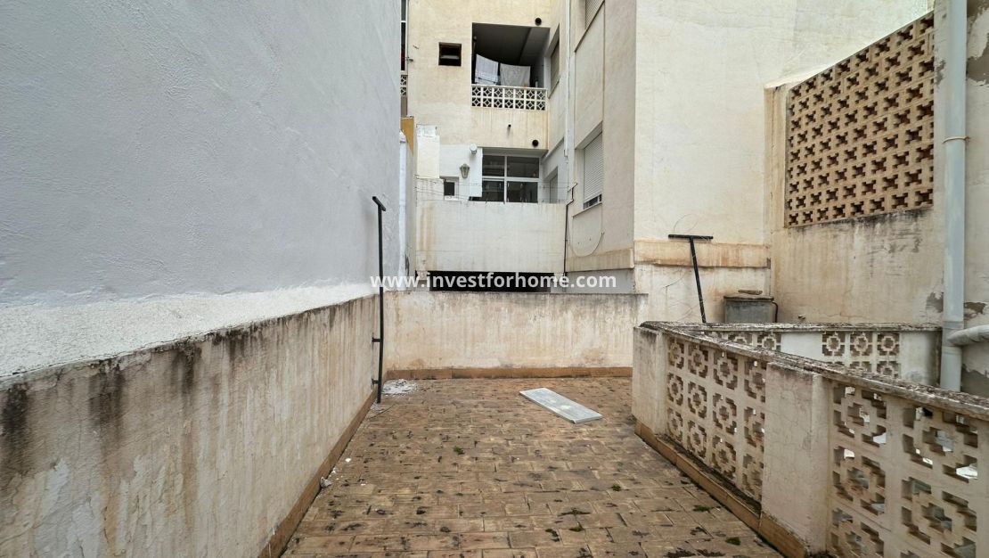 Verkoop - Appartement - Torrevieja - Estacion De Autobuses