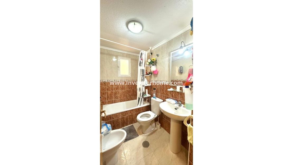 Verkoop - Appartement - Torrevieja - Estacion De Autobuses