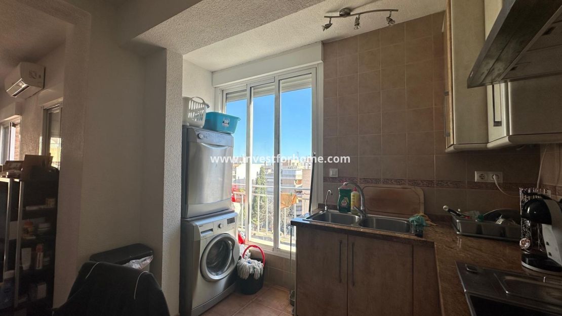 Verkoop - Appartement - Torrevieja - Estacion De Autobuses
