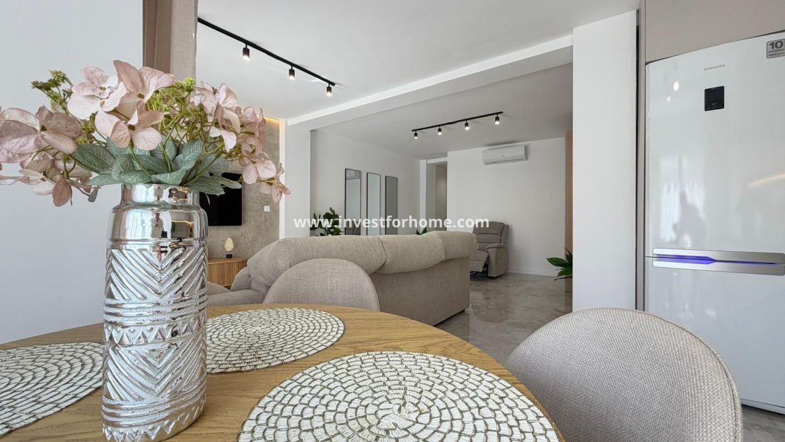 Verkoop - Appartement - Torrevieja - Estacion De Autobuses