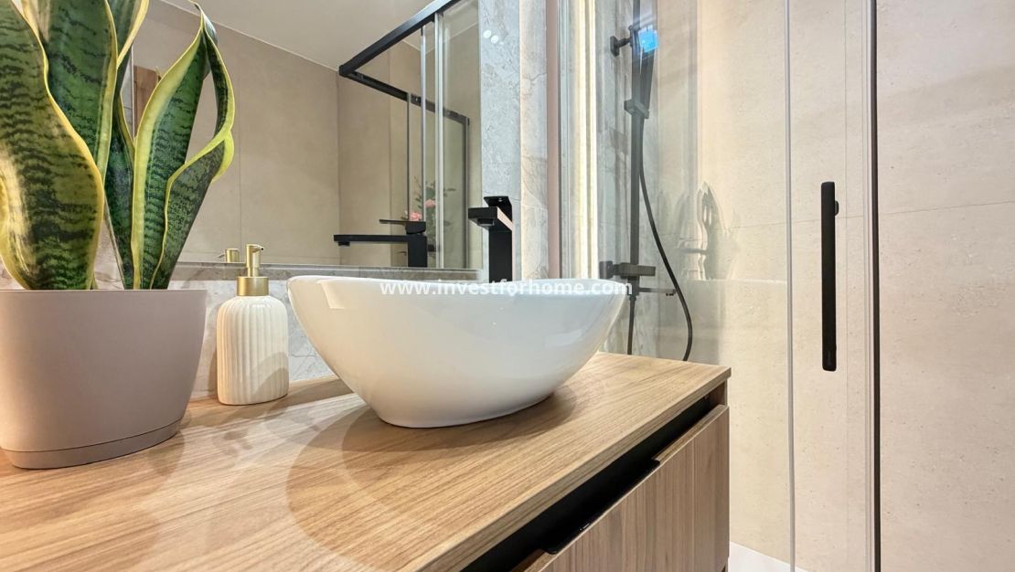 Verkoop - Appartement - Torrevieja - Estacion De Autobuses