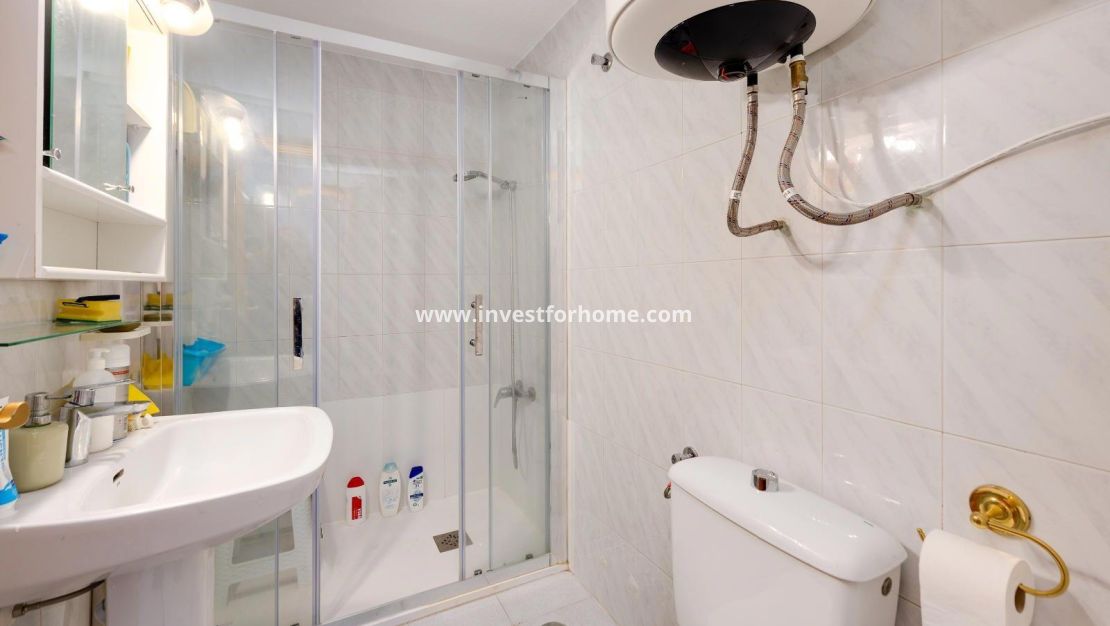Verkoop - Appartement - Torrevieja - Estacion De Autobuses
