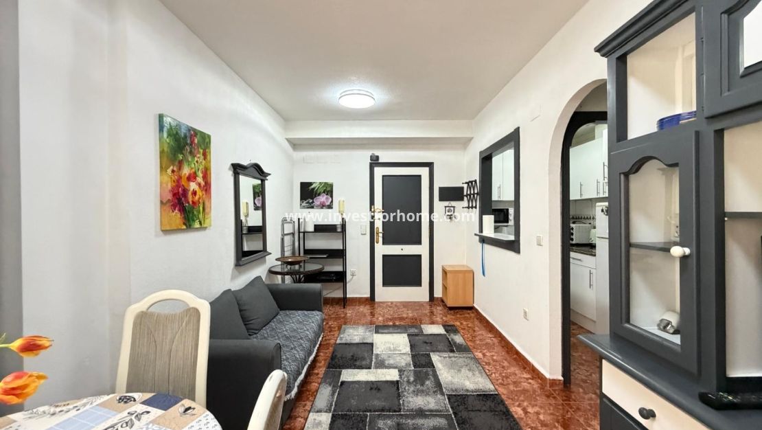 Verkoop - Appartement - Torrevieja - Estacion De Autobuses