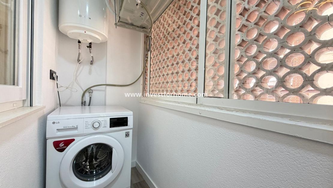 Verkoop - Appartement - Torrevieja - Estacion De Autobuses