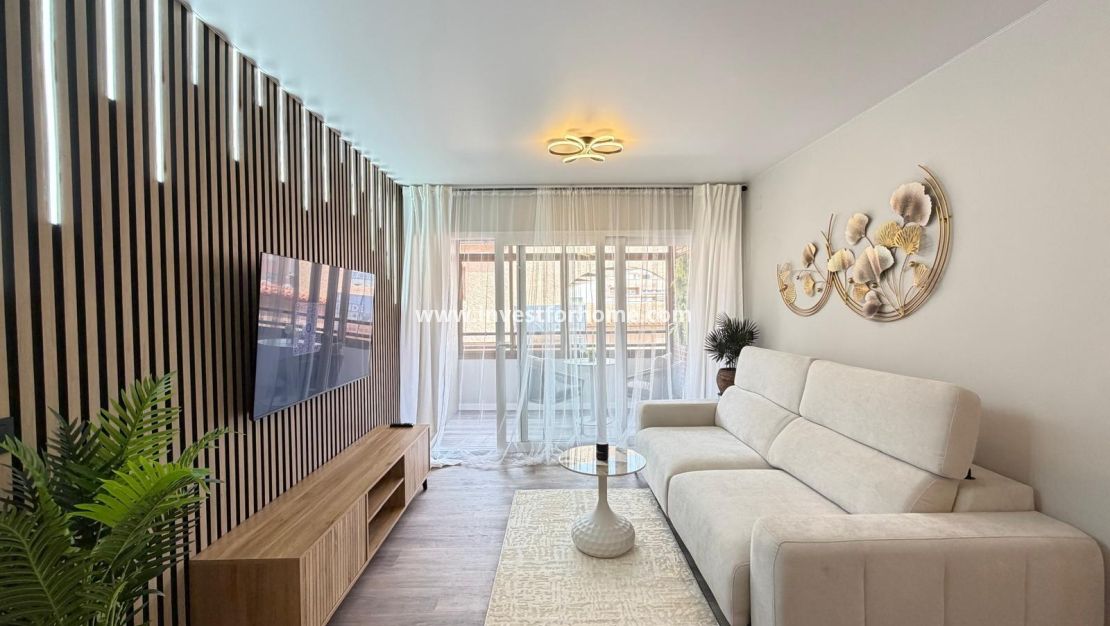 Verkoop - Appartement - Torrevieja - Estacion De Autobuses
