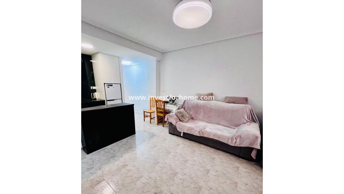 Verkoop - Appartement - Torrevieja - Estacion De Autobuses