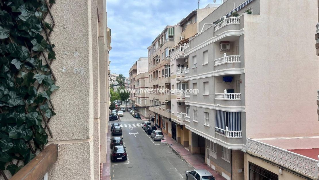 Verkoop - Appartement - Torrevieja - Estacion De Autobuses