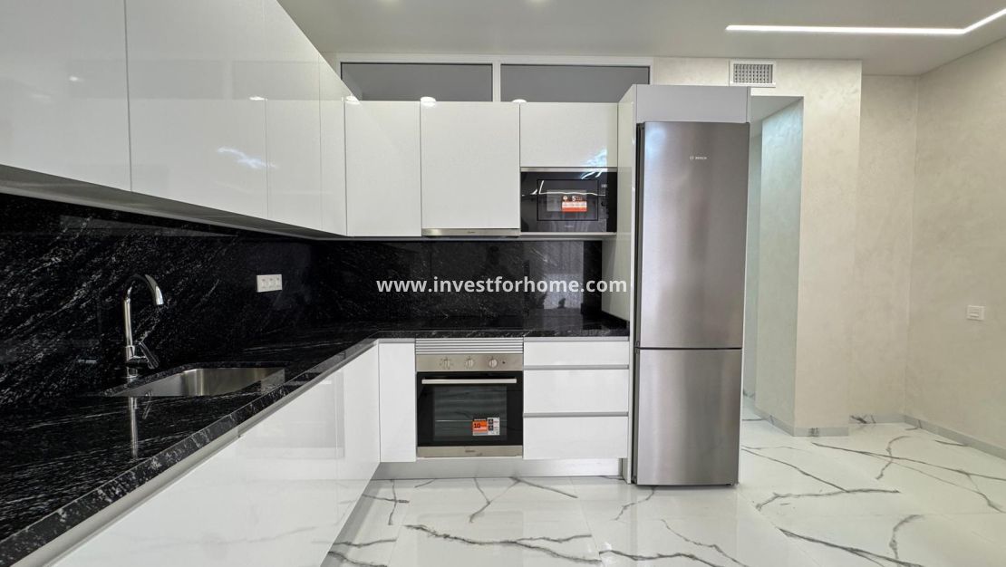 Verkoop - Appartement - Torrevieja - Estacion De Autobuses