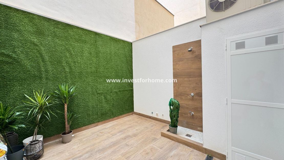 Verkoop - Appartement - Torrevieja - Estacion De Autobuses
